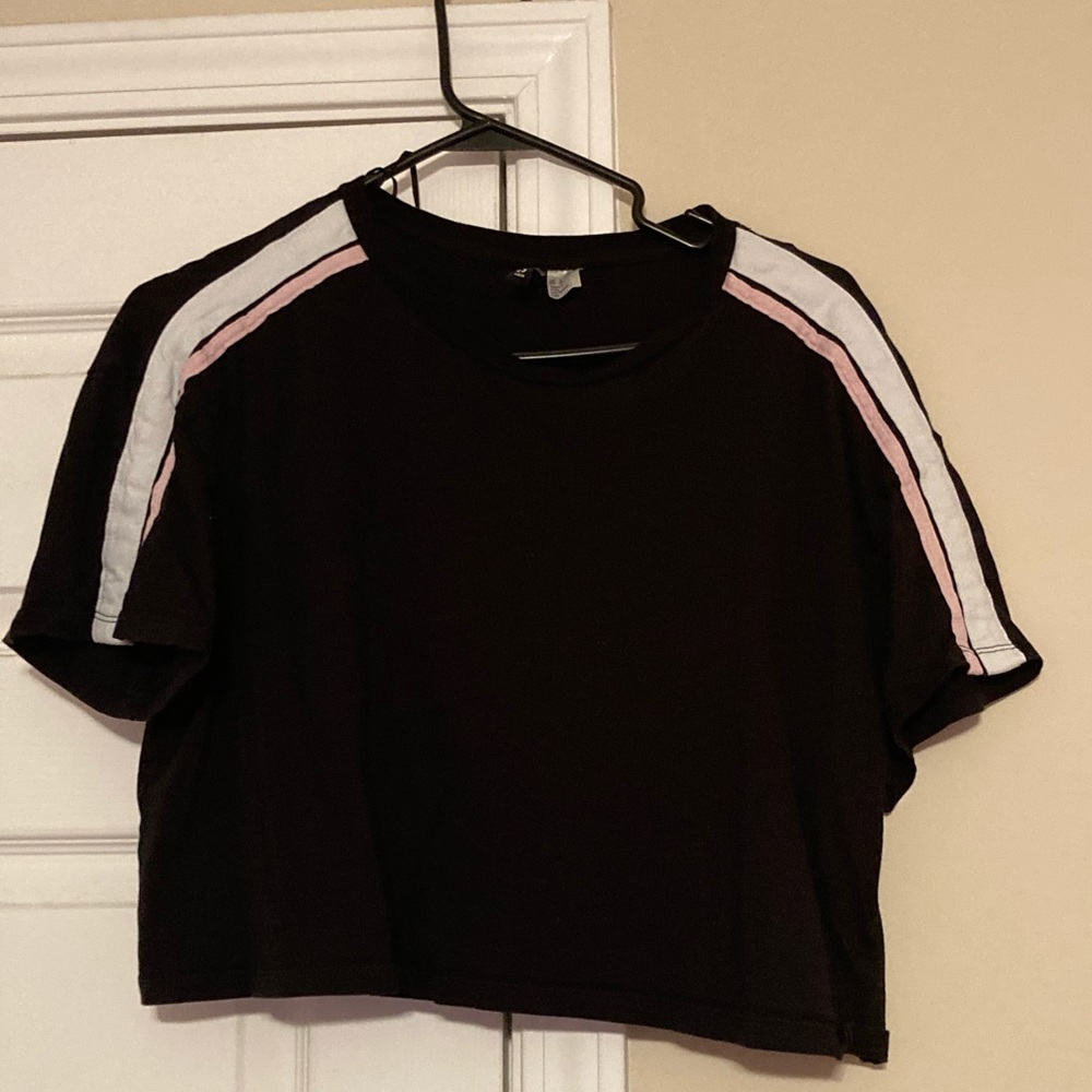 Black crop top